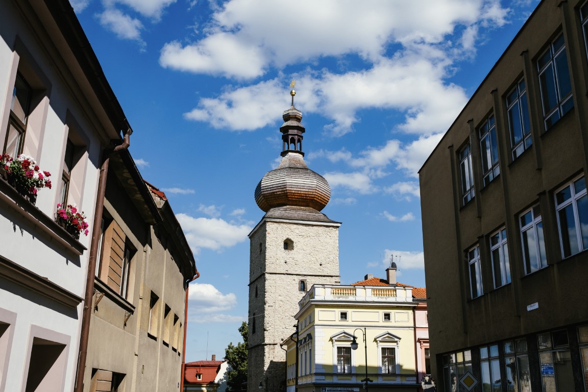 CHOCEŇSKÁ BRÁNA (KARASKA)